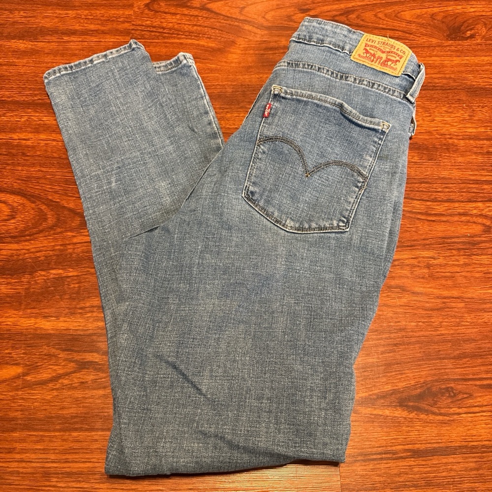 Levi's women’s Classic Denim skinny Jeans